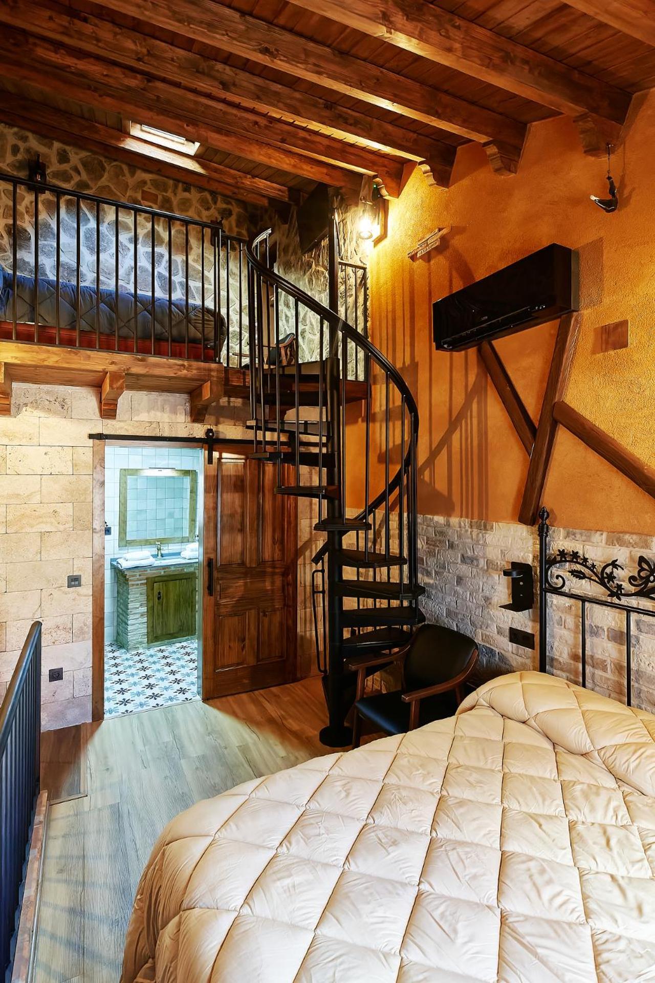 Apartamento Divino Morales Plasencia Kültér fotó